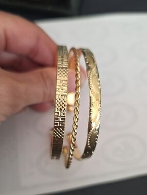 Gold-Tone Triple Bangle Bracelet Set - Elegant Women's Jewelry